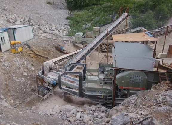 Usine de concassage de calcaire pour la production d'agrégats