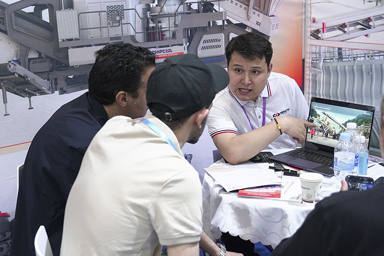 Compte-rendu en direct de la Foire de Canton - Le dialogue technique crée de la valeur